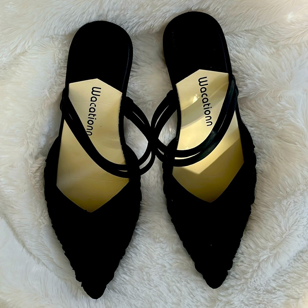 Royal Black Rose Bellies